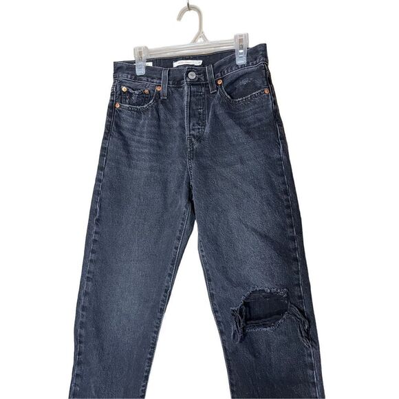 Levi’s Premium Wedgie Straight Distressed Jeans Size 25 - Picture 2 of 9